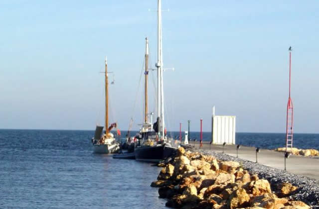 Marinas